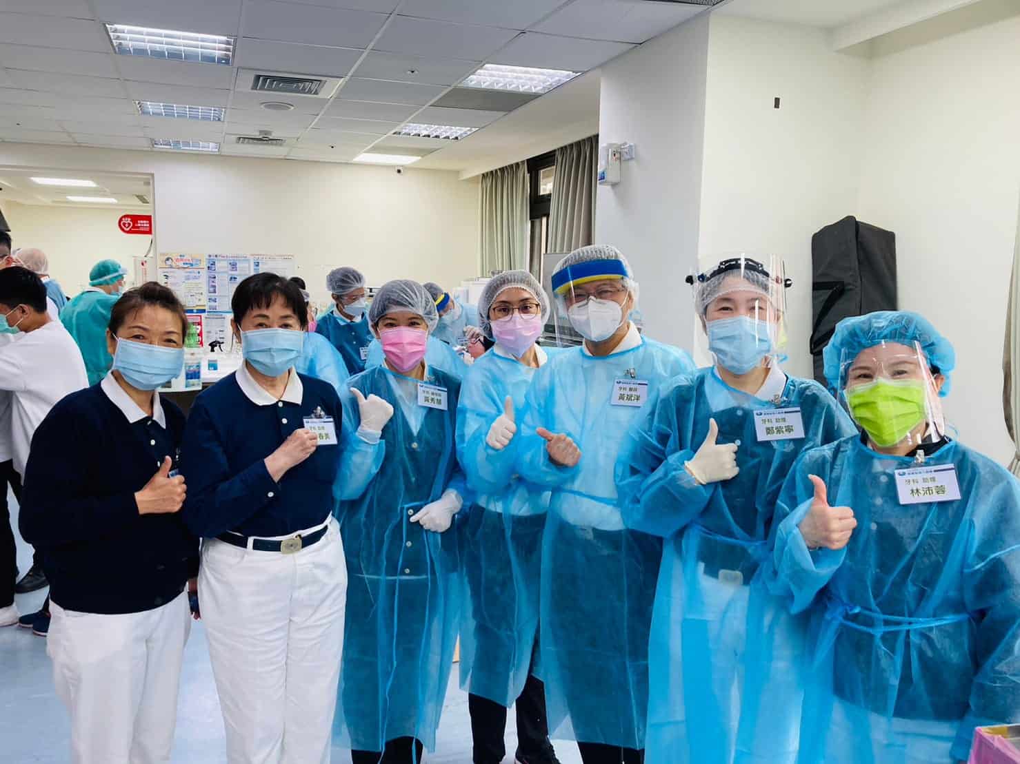 人醫義診小組成員